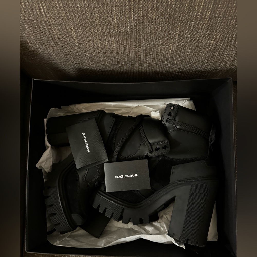 Dolce&Gabbana new Chunky boots